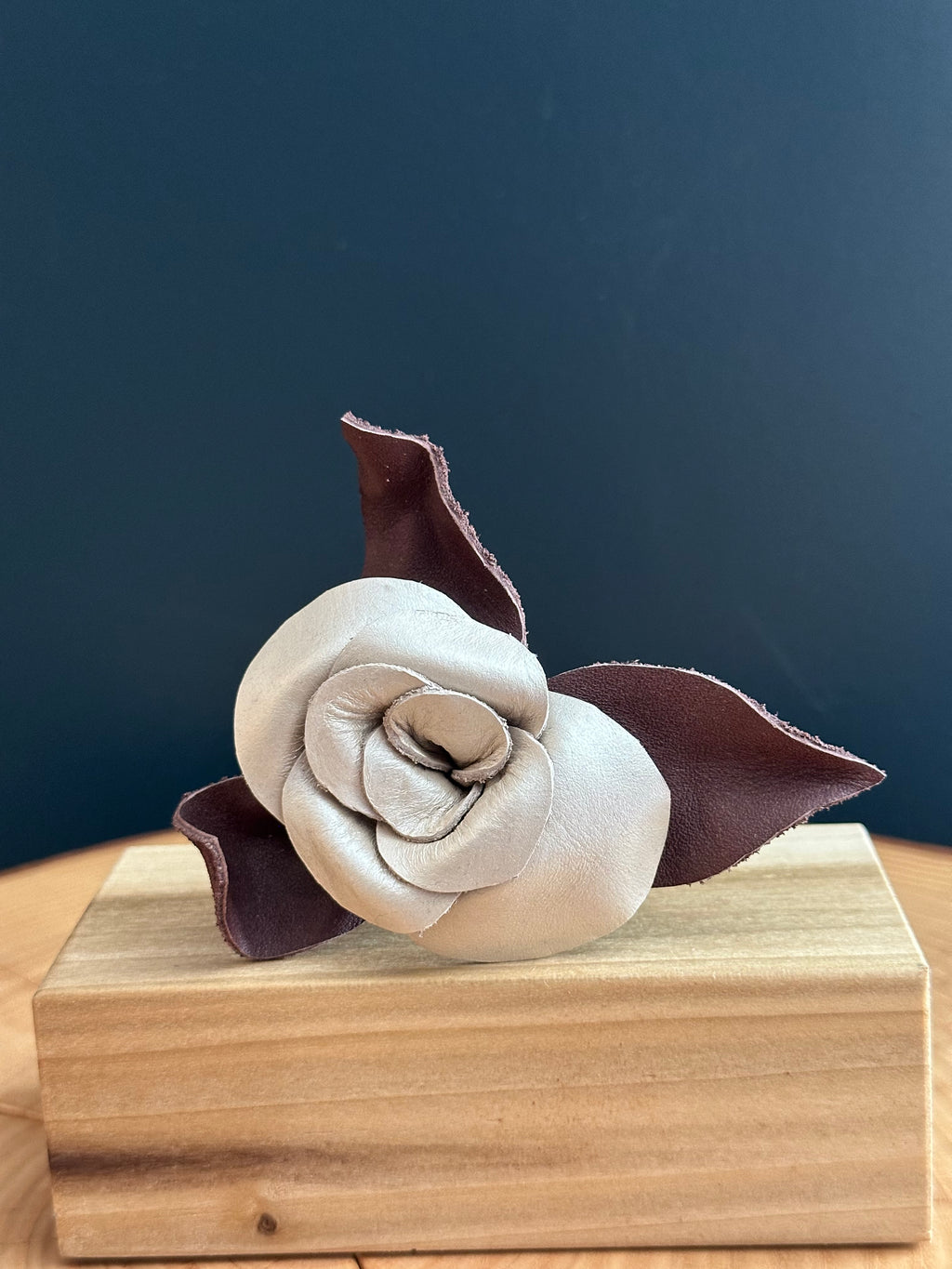 White & Burgundy Leather Rose & Hardwood Vase Set