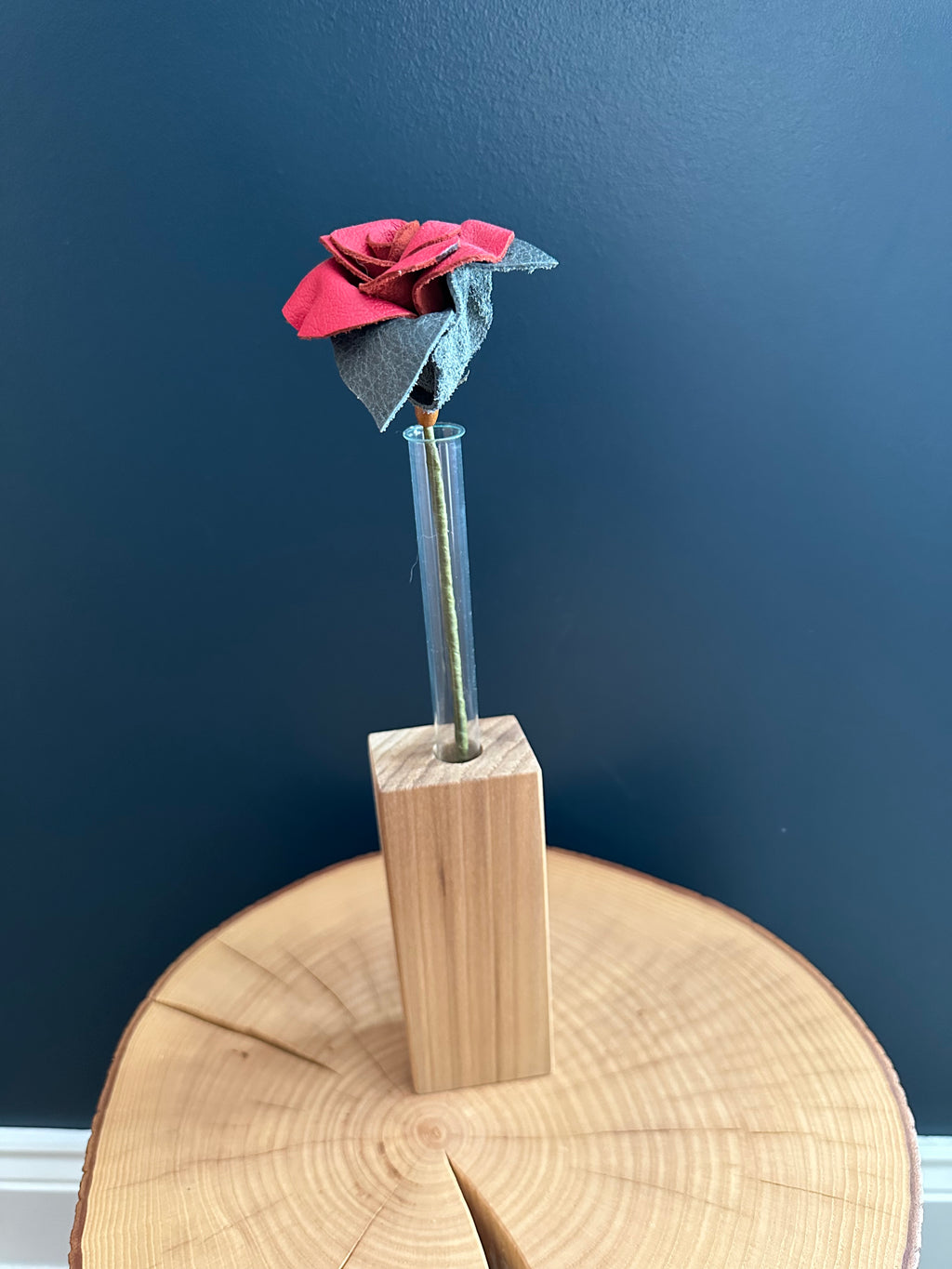 Red & Green Leather Rose & Hardwood Vase Set (3)
